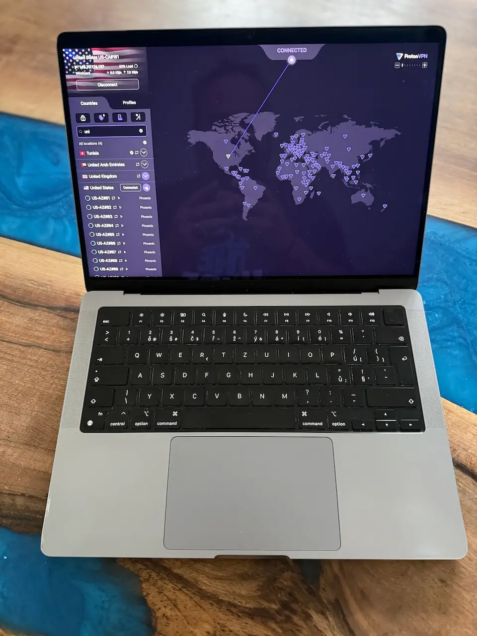 protonvpn-connected-map-macbook | Venclikovi.com ProtonVPN connected to a United States server on MacBook showing the global map view.