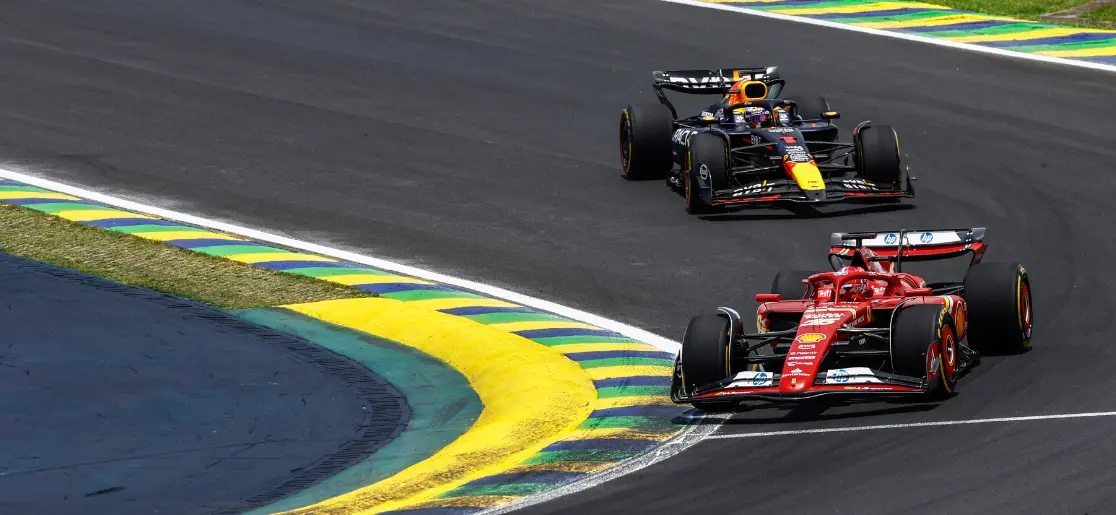 F1 São Paulo Grand Prix 2025 | Venclikovi.com Formula 1 cars fighting for position at Interlagos on the yellow green kerbs in São Paulo during a tight wheel to wheel battle