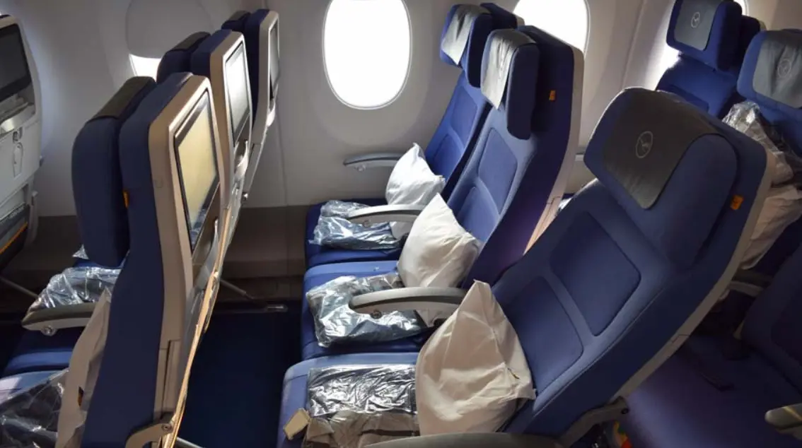 Lufthansa Economy | Venclikovi.com Lufthansa economy seats on a long haul flight from Frankfurt to Orlando the exact same seats I booked cheaper using a simple VPN trick